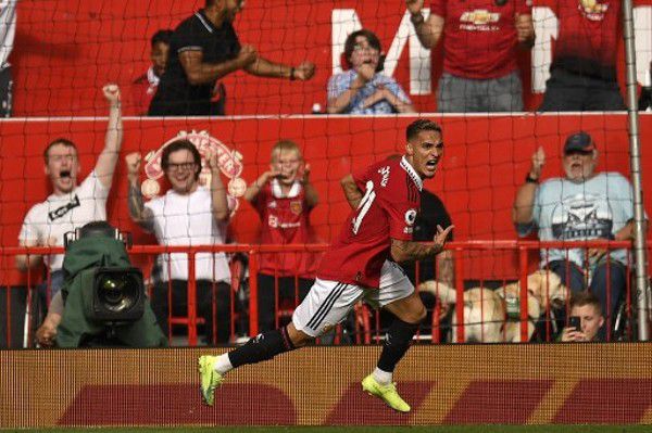 全场比赛结束，切尔西2-0谢菲尔德联！